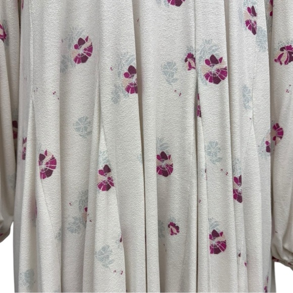 Free People Winter Sun Floral Tunic White Pink Small Oversized - Picture 9 of 12